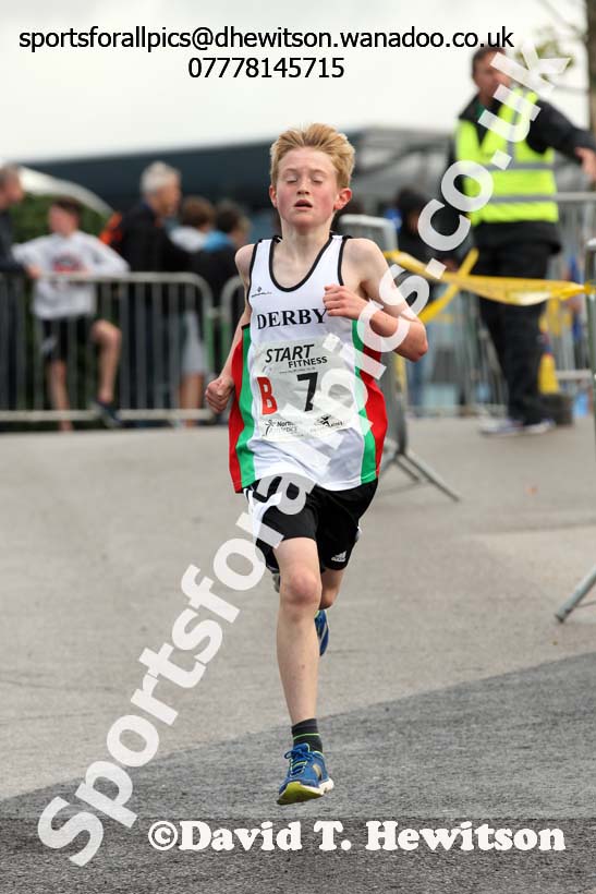Boys under-13s Northern 6 and 4 Stage Road Relays. Photo: David T. Hewitson/Sports for All Pics